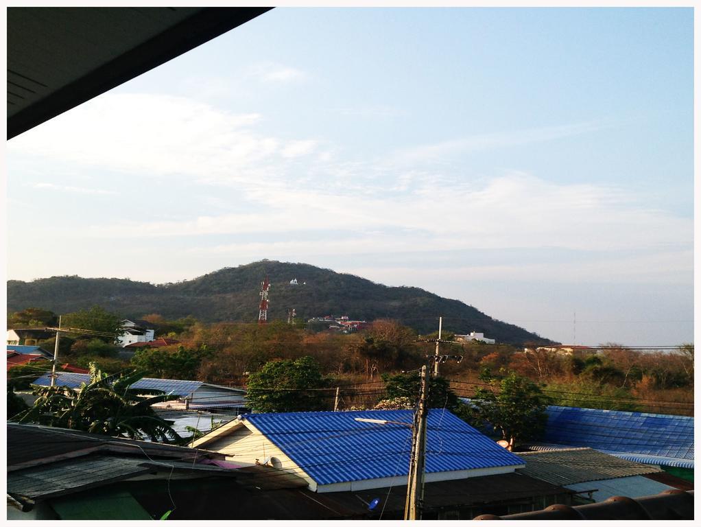 Sichangstyle Resort Ko Si Chang Exterior photo